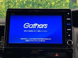 【純正8型ナビ】人気の純正ナビを装備。オーディオ機能も充実しており、Bluetooth接続すればお持ちのスマホやMP3プレイヤーの音楽を再生可能！毎日の運転がさらに楽しくなります！！
