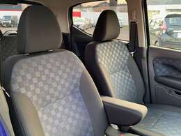 『ワイド保証1年』　12Vバッテリーは1年間走行距離無制限で無料保証。（ワイド保証ライトは3ヶ月間）