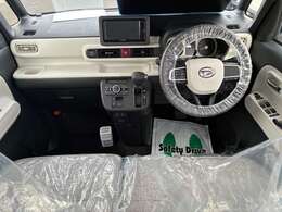 運転席・助手席の俯瞰視点です！乗った際のイメージが湧きます！