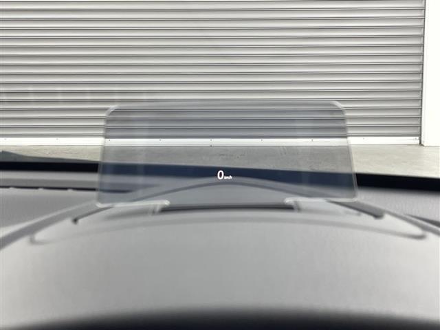 【ルーフ】大きなへこみや色褪せもなくきれいな状態です！ひょう害車は販売いたしませんのでご安心ください。