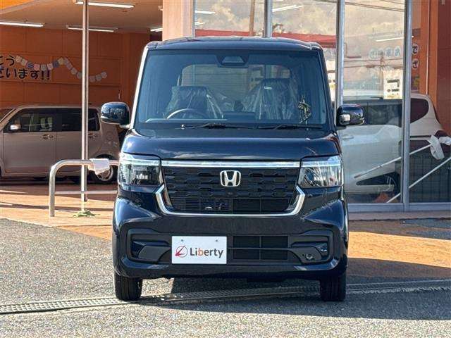 ■□■□■ アフターサービスも安心！！ 自社整備工場・自社鈑金工場・積載車を完備しておりますので、お客様のご購入後も手厚くサポートいたします！！  ■□■□■