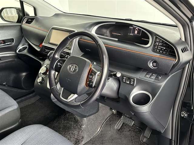 「車両検査証明書」付　◇資格を持った検査員が細かく車をチェック。
