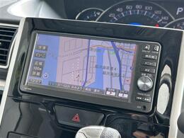【カーナビ】『カーナビ』の画像になります。ナビ利用時のマップ表示は見やすく、いつものドライブがグッと楽しくなります！写真の内容に関してご質問等がございましたらお気軽にガリバーまでお問い合わせください。