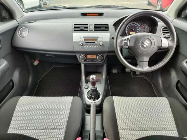 【車両取り置きシステム】　仕事やお時間のご都合で、すぐにご来店いただく事が難しい時は、お取り置きシステムがございます。最大1週間のお取り置きが可能です。詳しくはメールかお電話でお問い合わせください。