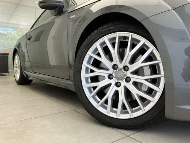 タバコ等、車内の匂いもお気軽にお問合せください。アフターメンテナンス　ご遠方のメンテナンスなんでもご相談ください。専門知識のあるスタッフが親身になってご対応いたします※フリーダイヤル：0078-6002-980423