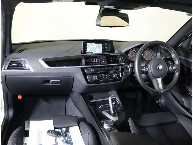 【あ、この車いいかも】というヒラメキが確認に変わるように、そしてお車のご購入のお役に立てるように精一杯ご対応させて頂きますので、お気軽にお問い合わせ下さい。無料電話0078-6002-284736です