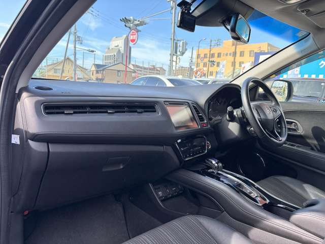 【下取り車輌】下取りのお車もお任せください！ユーポスで買い取った車は確かな販売ルートがあるため、買い取り～販売までの期間が縮小、余分なコストを抑えることで高価買取を実現します。