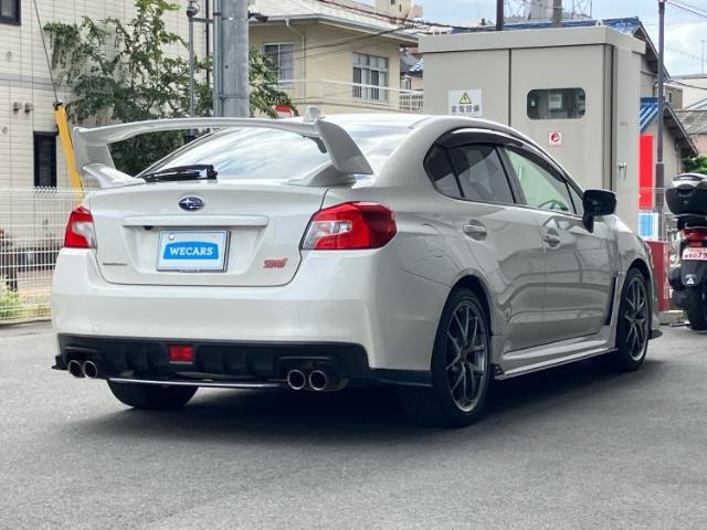 全国に店舗を展開しているのでどこでもお取り寄せが可能です！この車が気になるけど遠方だから・・・と諦める必要はありません！※別途陸送費が必要です。