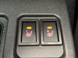 【前席シートヒーター】寒い日に重宝するシートヒーターを装備！エアコンより早く温まってくれるので寒がりの人も安心ですね♪エアコンの温風は乾燥するから苦手、という方にもをおすすめです。