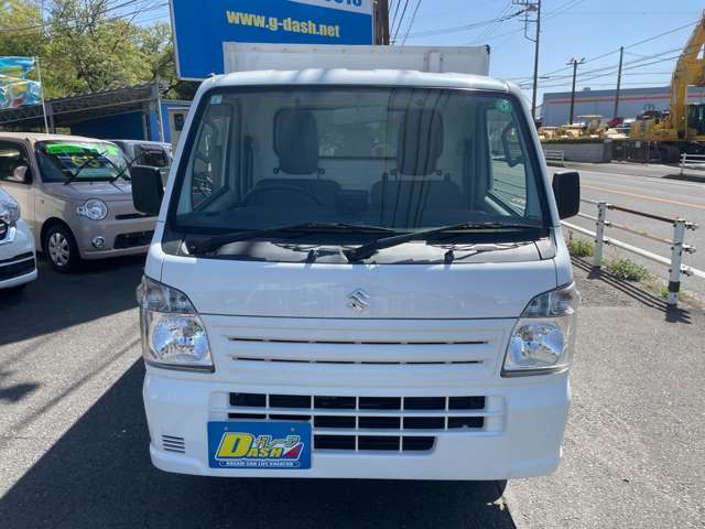 きれいな冷蔵車入庫しました！