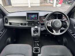 6MT・ディスプレイオーディオ・ACC・LKA・LEDライト・前席シートヒーター・クリアランスソナー・ブルートゥース・横滑防止・ビルトインETC・スマートキー・プッシュスタート・アイドリングストップ