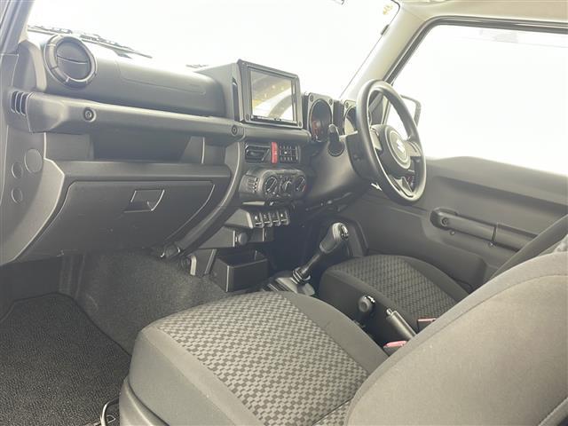 店舗にて現車の確認もいただけますので、お電話で在庫のご確認の上是非ご来店くださいませ！！！