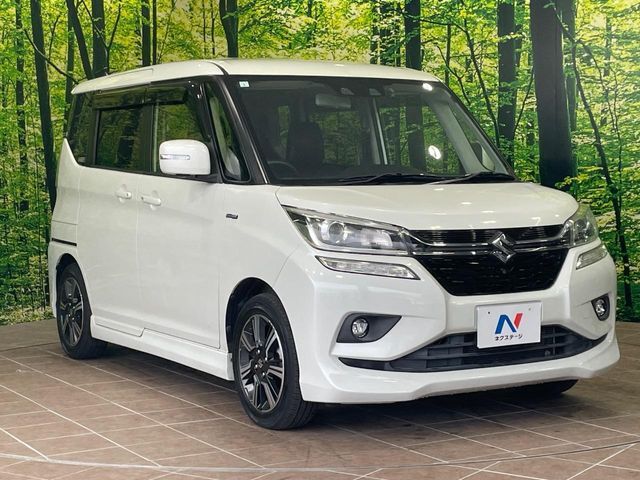 高透明度のガラス皮膜で撥水はもちろん、上質なツヤ・光沢を実現。紫外線や酸性雨から大切な愛車を保護し、色あせ・劣化を防止。「弾スプラッシュコート」、「弾プリミッサコート」からお選びいただけます。