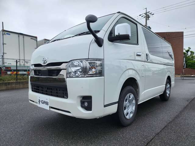 新車未登録/4WD/パノラミックビューモニター/デジタルインナーミラー/両側パワースライドドア/AC100V電源/トヨタセーフティーセンス/クリアランスソナー/LEDヘッドライト