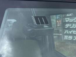 スマートアシスト、ドライブレコーダー、キーレスエントリー、アイドリングストップ、両側スライドドア、ダイハツ ムーヴキャンバス 入庫致しました♪お気軽にお問合せ下さい★