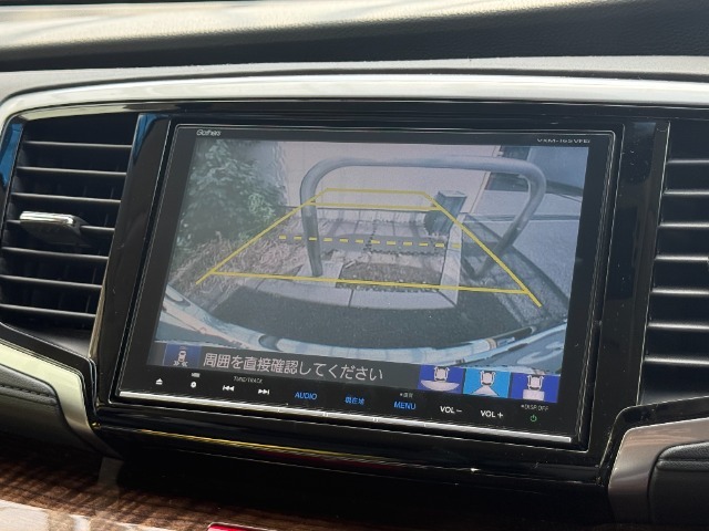 バックカメラのお写真です。駐車が苦手な方でも楽に駐車が行えますね♪