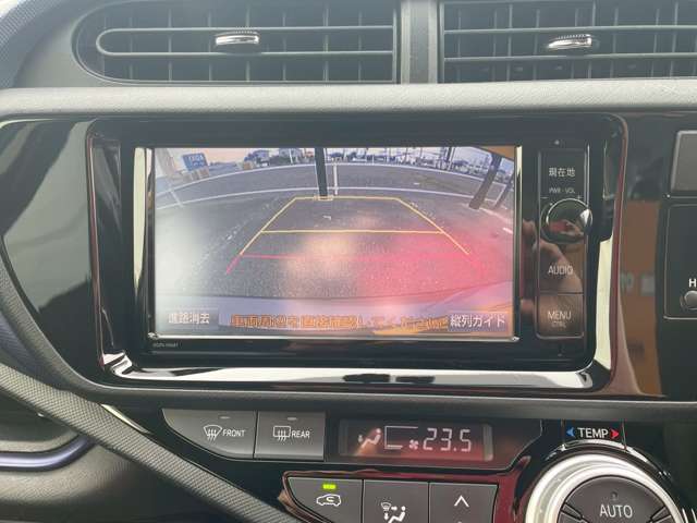 バックモニター