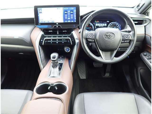 こちらの車両は、末永い安心メンテナンスを提供させていただく為、ご来店頂きお車のご確認・点検（スマイルパスポート）にご加入いただける、岐阜県内販売・登録の方に限らせていただきます。