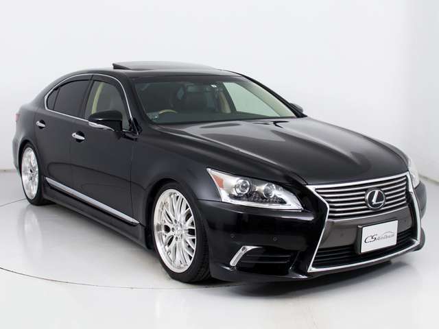 ★ガラス系ボディコーティングの施工も可能です！！綺麗な状態をより長く保たせる事が出来ます！