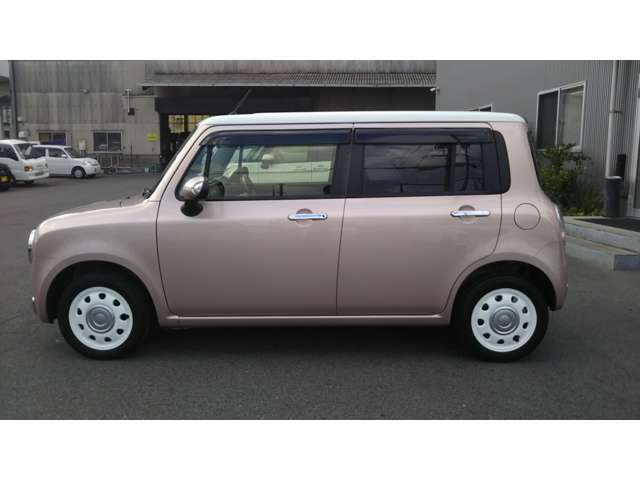 この度は数ある中古車・販売店の中から当社の車両をご覧頂き誠にありがとうございます。車の事ならなんなりとご相談下さい。