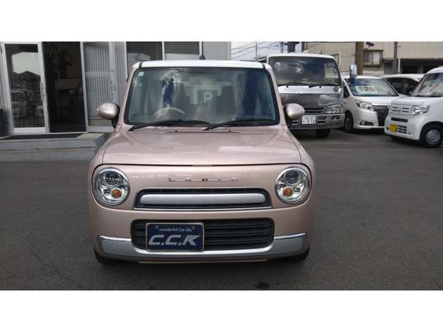 お値段以上の上質なお車ばかりを取り揃えておりますのでを是非、ご覧下さい！！