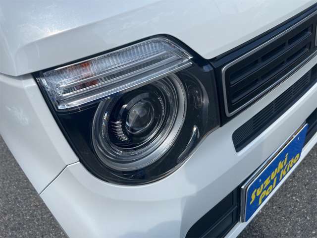 夜間等でも良好な視界で安全な走行をご希望される方には「高輝度LEDヘッドライト」の取付がおすすめです！