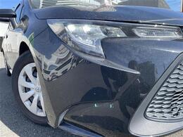 【ライト・ランプ】ワレもなく綺麗な状態なので、悪天候や夜間の走行も視界良好で安心してお乗りいただけます。ヘッドライト・ホイール・フロントガラスなど色々な部分コーティングをご用意しております！