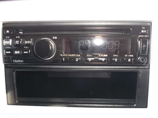 クラリオンCDプレ-ヤ-装備しています☆