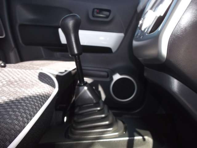 全国各地への販売実績多数ございます！！遠方のお客様は陸送納車のプランもございますので、まずはお見積りから、お気軽にお申し付けください！！