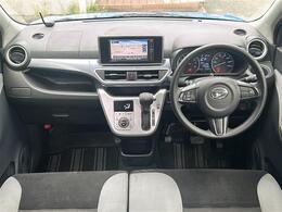 【インストルメントパネル】インパネ周りは車内のおしゃれポイント。楽しいカーライフにほんのり色付け。