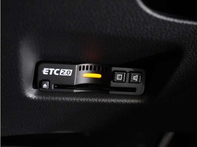 【ETC車載器】高速道路のご利用時にとても便利なETC車載器。セットアップ(費用別途)後にお渡ししとなります。