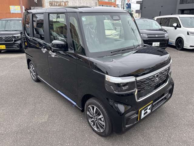 ★全国トップレベルのアフターサービス★　　★年間車検生産台数全国3位（年間6000台）！単店保険加入実績8000件！ブリジストンタイヤ販売数全国1位！お車販売後も高品質なサービスでお客様をサポートいたします★