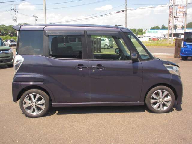 【安心の専門店】　当店は自動車の専門店だからこその専門スタッフが細かくお客様のお車探しのお手伝いをさせて頂きます！！