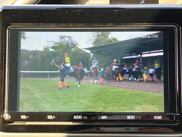 ナビ、ドラレコ、ETC、フリップダウンモニター、デジタルインナーミラーetc…後付け可能です！オプションも豊富に取り揃えておりますのでご安心ください！