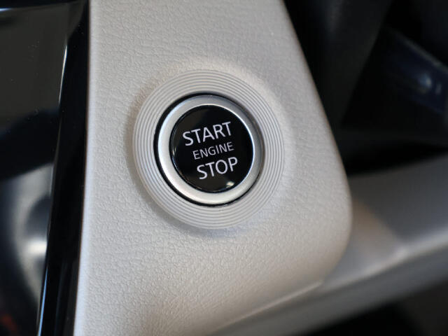 プッシュスタートでエンジン始動ラクラク！