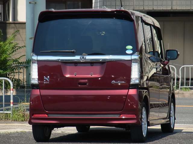 電車でお越しの場合、最寄の駅は市営地下鉄東西線の小野駅です。　JR東海道線の山科駅（京都駅より1駅東）から市営地下鉄に乗り換えて頂くのがスムーズです。