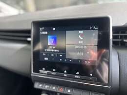 Bluetoothで携帯を接続できるのでお好みの音楽を聴きながらのドライブができます。