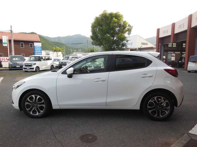 納車前整備ではバッテリーオイル、ラバー類、フィルターなど消耗部品はすべて交換してお渡し致します☆