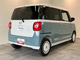 お客様にぴったりなおクルマをお選びいただけますように様々な展示車をご用意致しております！ダイハツの軽自動車だけではなく、他メーカー車やコンパクトカー・ミニバンなども数多く取り揃えております！