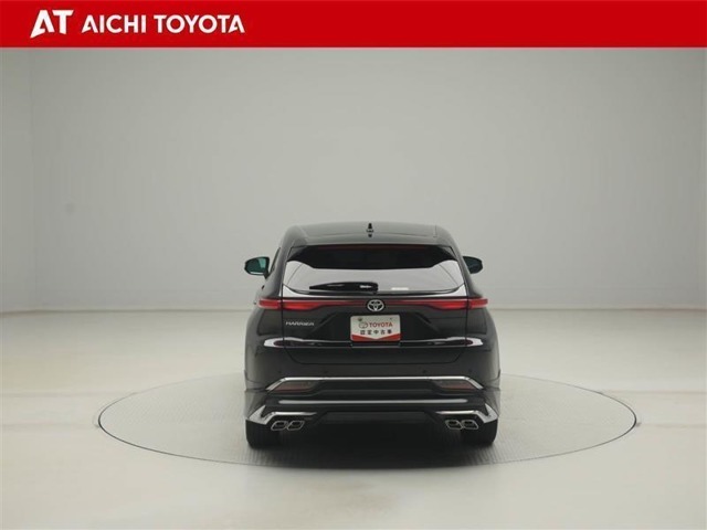 『TOYOTA認定中古車』は「まるごとクリーニング」で綺麗な内外装、「車両検査証」はプロによるチェック、買ってからも安心の「ロングラン保証」、3つの安心安全を標準装備したトヨタのブランドU-Carです