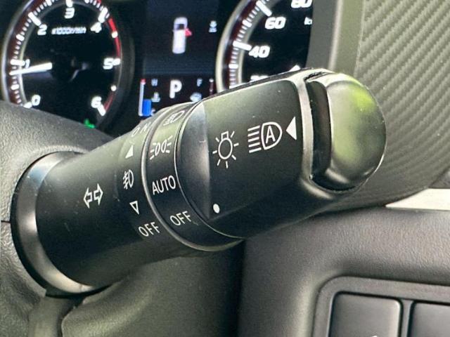 お車に合わせて無料保証以外にも、保証範囲、期間、距離を拡充させた有料保証もご用意しております！中古車の購入が初めてで不安・・・というお客様もご安心ください！