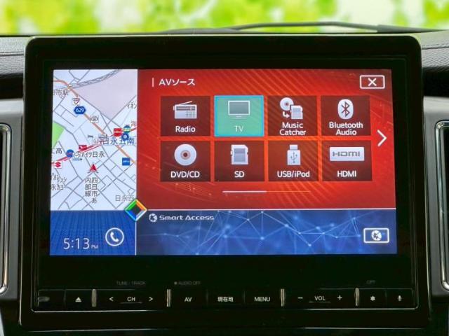 WECARSの店舗にはキッズコーナーがございます！お子様連れのお客様もごゆっくり車選びをお楽しみいただける空間です！