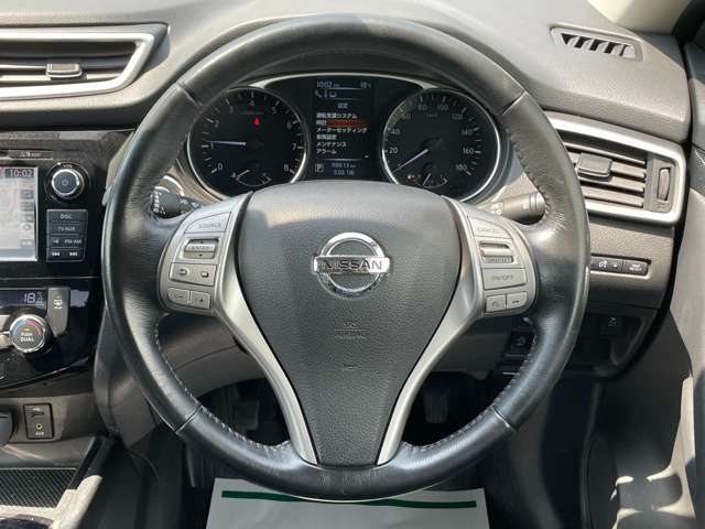 ハンドルの画像です。店舗にて現車の確認もいただけますので、お電話で在庫のご確認の上是非ご来店くださいませ！！！