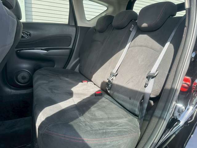 お車の簡単なご質問関してはお答え出来ますが感じ方に個人差がございます。ご了承ください。詳しい状態に関しては現車確認時にお確かめ下さい。