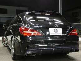 後期型CLA45　4MATIC　シューティングブレーク　レーダーセーフティパッケージが入庫しました！外装色には迫力のあるオブシディアンブラックMを配色！内外装共に程度良好な1台となります！