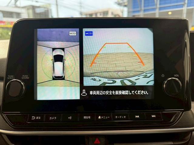 【アラウンドビューモニター】を装備しております。全周囲カメラで危険察知。狭い駐車場でも安心して駐車できますね。
