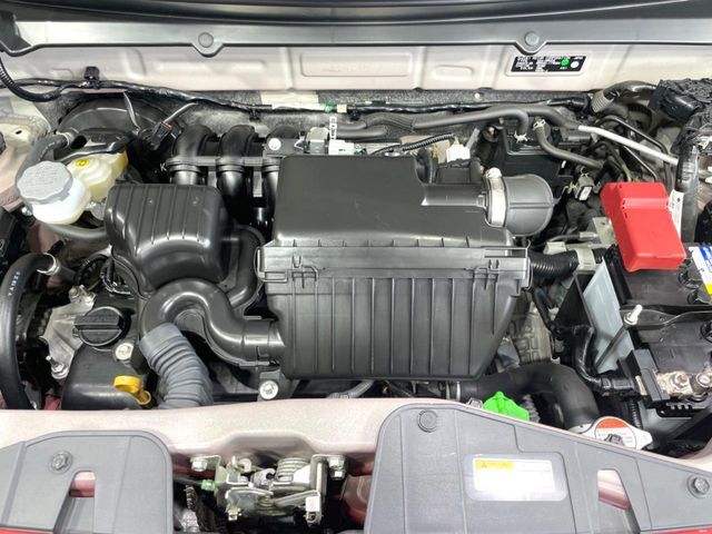 親切・丁寧な専門メカニックスタッフが応対！・車検・点検整備・事故等の修理などアフターサービスも安心。お車のカスタマイズもネクステージのサービススタッフまでご相談ください！