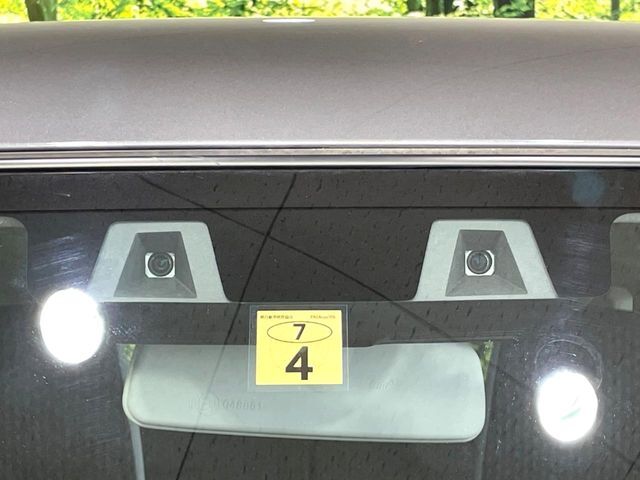 【スズキ　セーフティサポート】走行中に前方の車両等を認識し、衝突しそうな時は警報とブレーキで衝突回避と被害軽減をアシスト。より安全にドライブをお楽しみいただけます。