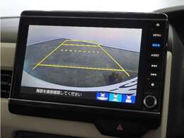 ◆バックカメラ◆リバースにするだけで映ります、後方の安全確認や、狭い駐車場での車庫入れ、雨の日や夜間など視界の悪い時に便利です！安全にバックする為には欠かせない装備です。