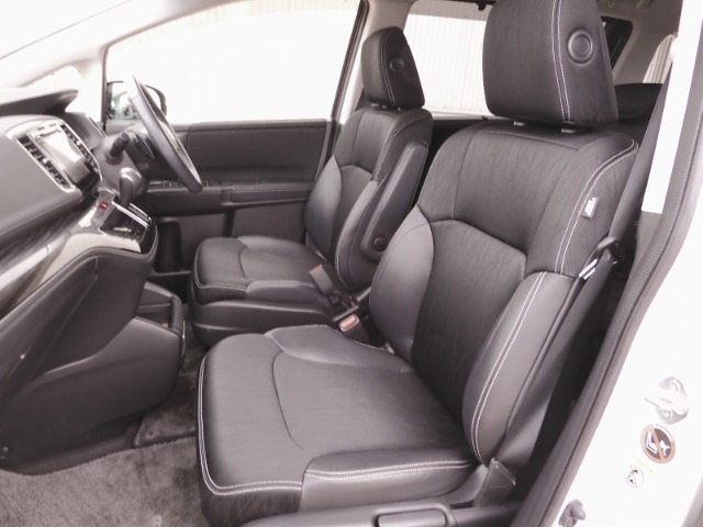 ◆室内は、シートクリーニングや各部の徹底した清掃を実施し、消臭・除菌処理を行っています。しかも、全ての差上で天然成分の薬剤にこだわり安心・安全へも配慮しています。